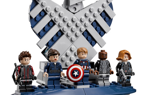Lego Avengers Helicarrier Minifigs 