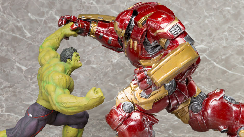 Kotobukiya Marvel's Avengers: Age of Ultron Figure Iron Man Hulkbuster vs. Hulk